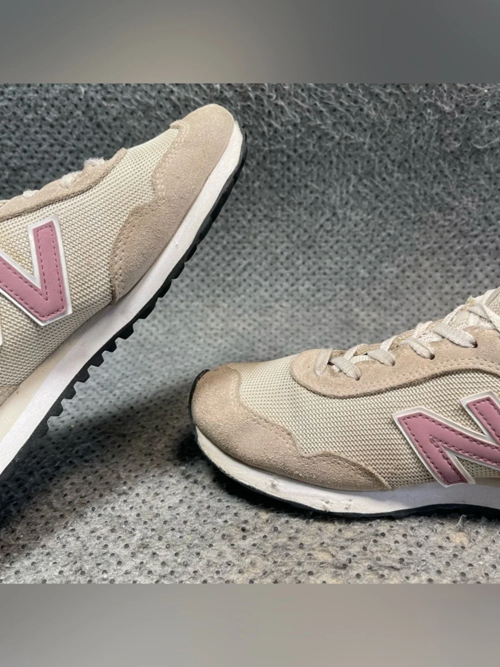 New Balance 515 Suede Running Shoes Size 8 Women’s